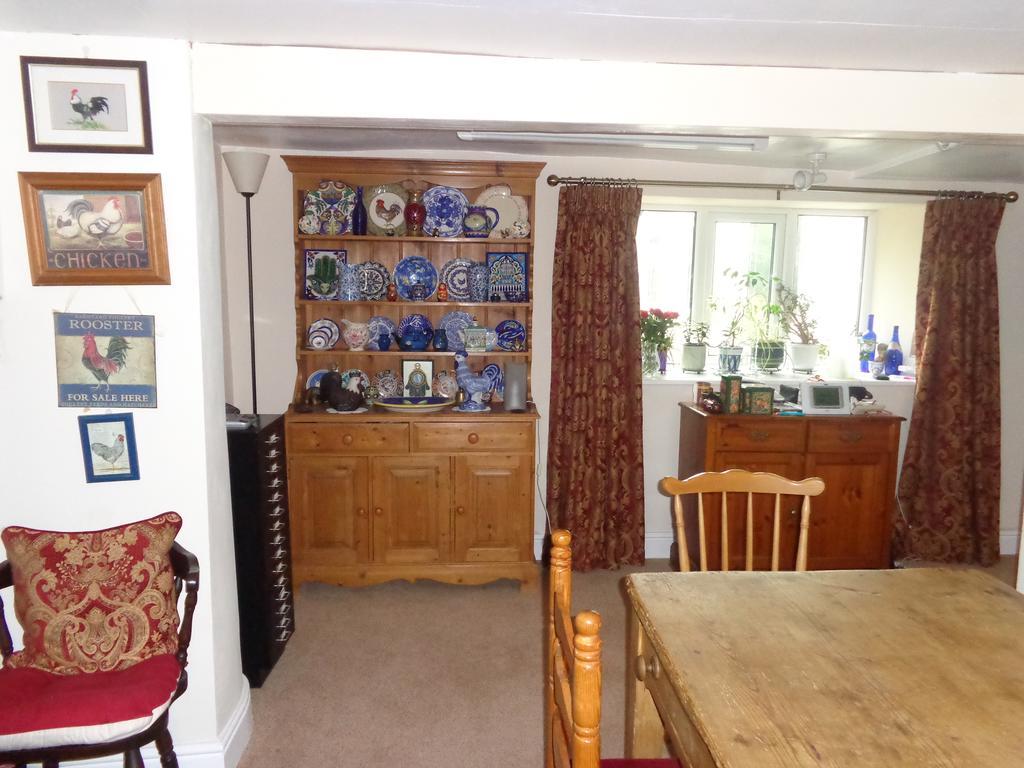 Lodge House B&B Buckland St Mary Екстер'єр фото